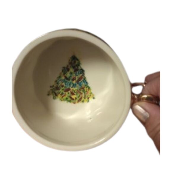 Pauline de Raissy de Sales Exclusively for Anthropologie Christmas Mug - Picture 4 of 5